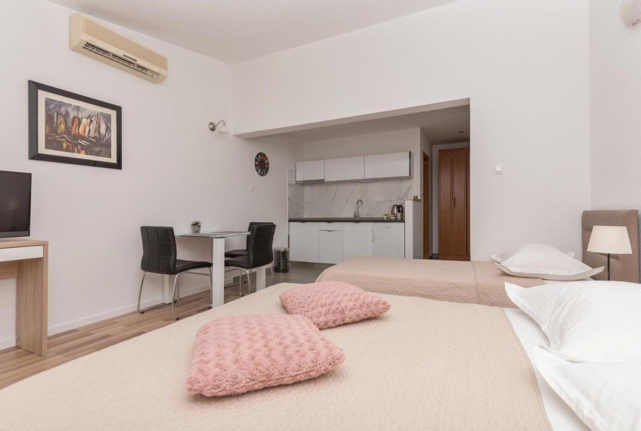 شقة Nina Seaview Baška Voda المظهر الخارجي الصورة